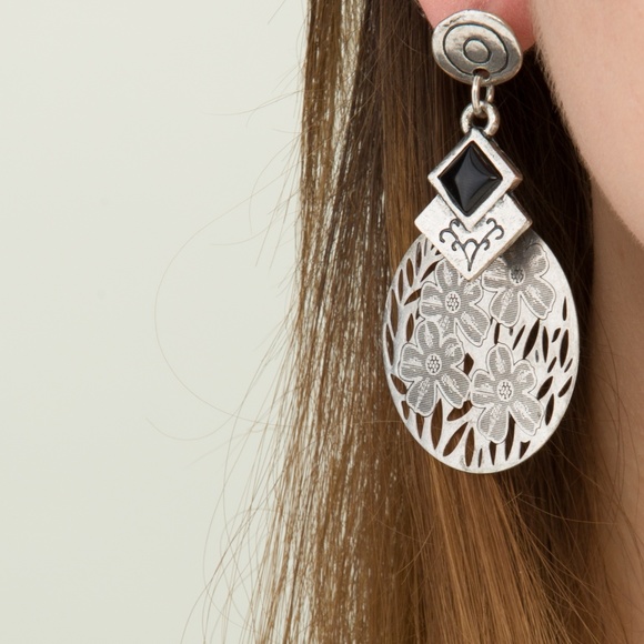 MAD BY DESIGN Jewelry - Silver Abstract Floral Earrings w/ Black Gems